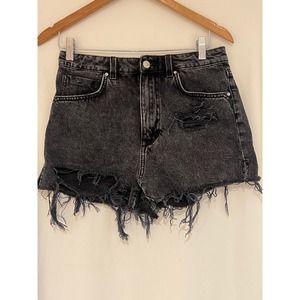 ZARA High Waisted Black Distressed Denim Cutoffs 6